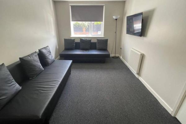 Ryan I Air I Bnb - 102 Mill Street - Free Parking Liverpool Szoba fotó